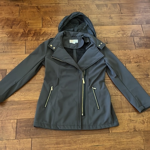 Michael Kors Water Resistant Belted Utility Jacket Grey - Picture 4 of 10